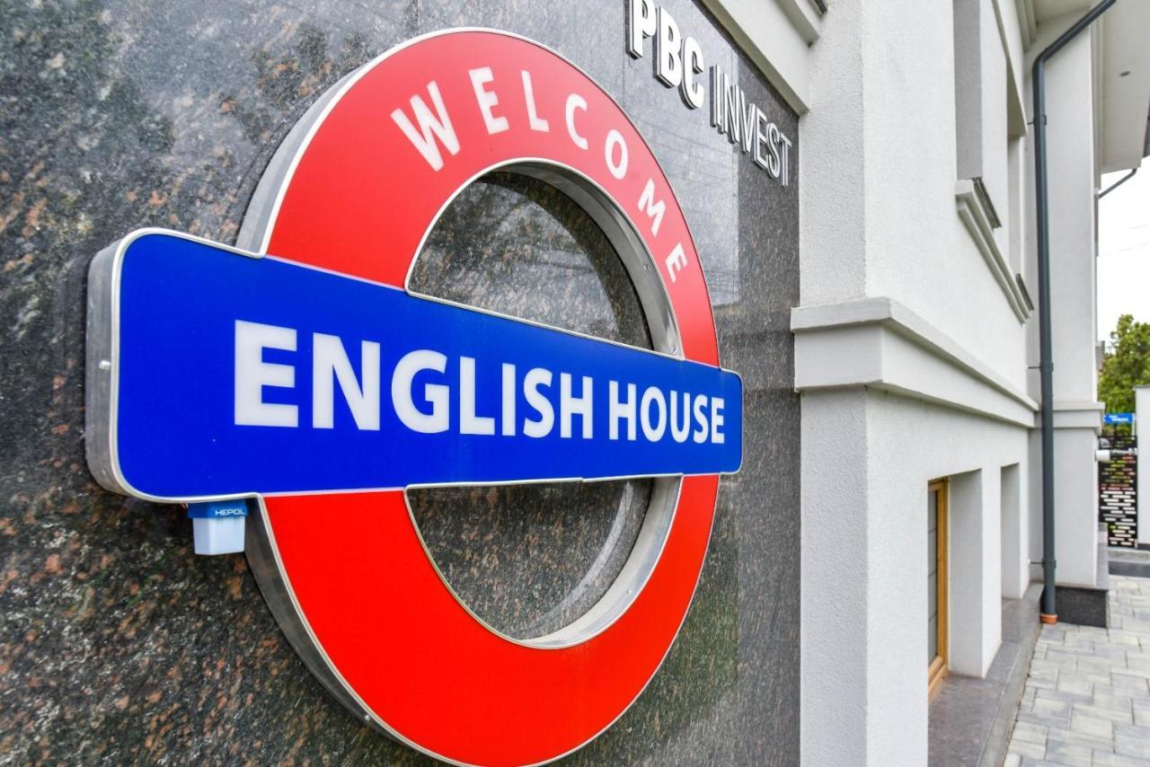 English House Bistriţa Eksteriør bilde